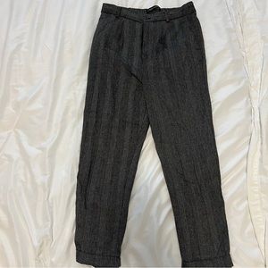 Wool trousers in size small in black and gray plaid- Zara